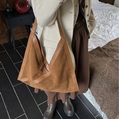 跨境外贸秋冬磨砂绒面单肩包女头层牛皮大容量复古通勤三角托特包