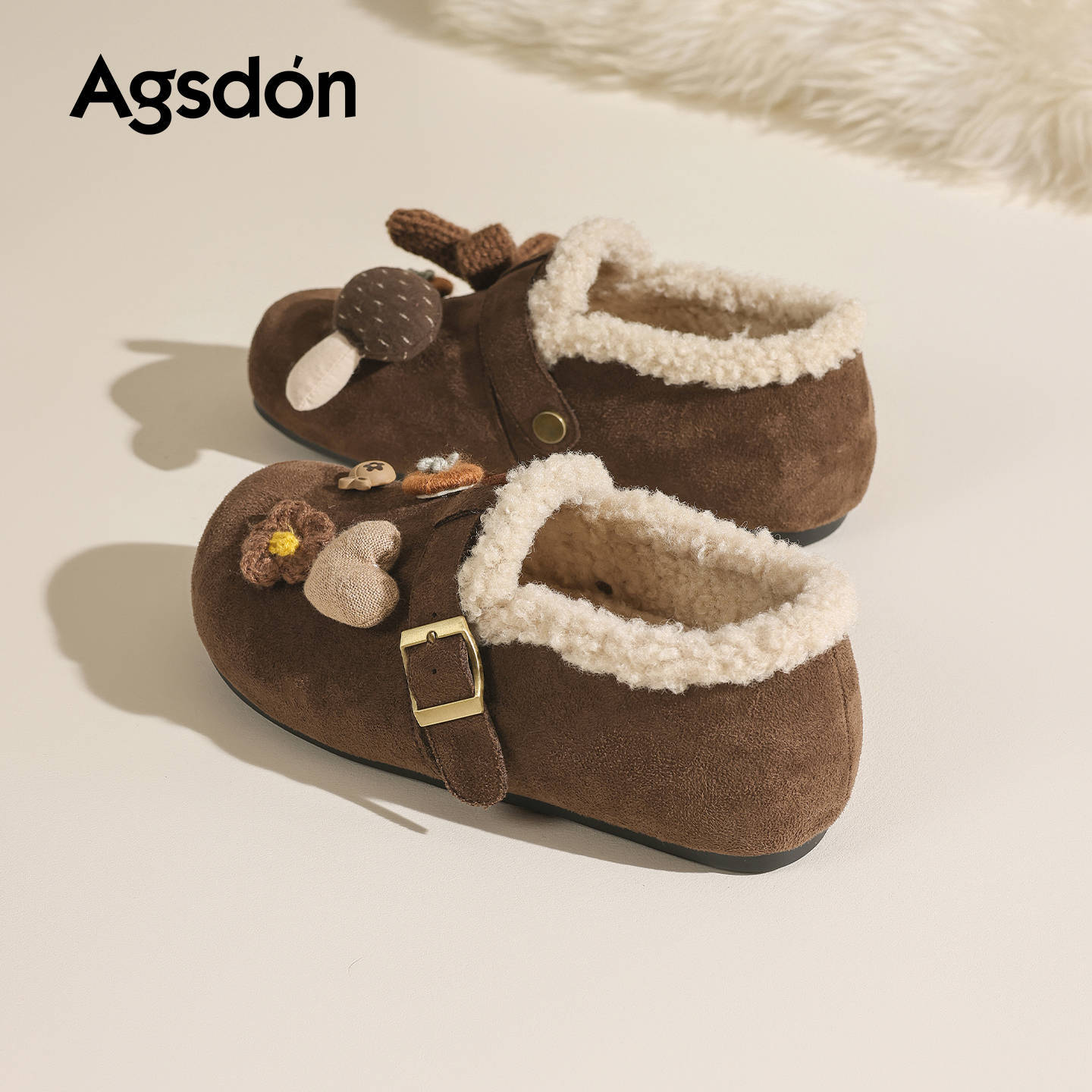 Zapatos de algodón de peluche de invierno 2025 nuevos zapatos de algodón de peluche de patata con un solo pie
