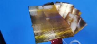 Temperature Battery Thermal Outlet Control with Bearable pi Heat Membrane