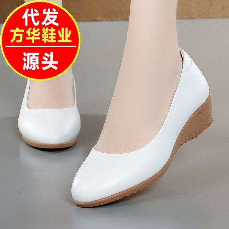 Zapatos blancos temperament zapatos de mujer de tacón bajo zapatos de cuero de mujer de cuero suave suela suave antideslizante un pedaleo británico