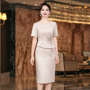 Summer Mother-In-Law Wedding Banquet Short-Sleeved Dress for Women, Slimming Look, Accessible Luxury, Beaded, Young Mother's Banquet Toast Dress