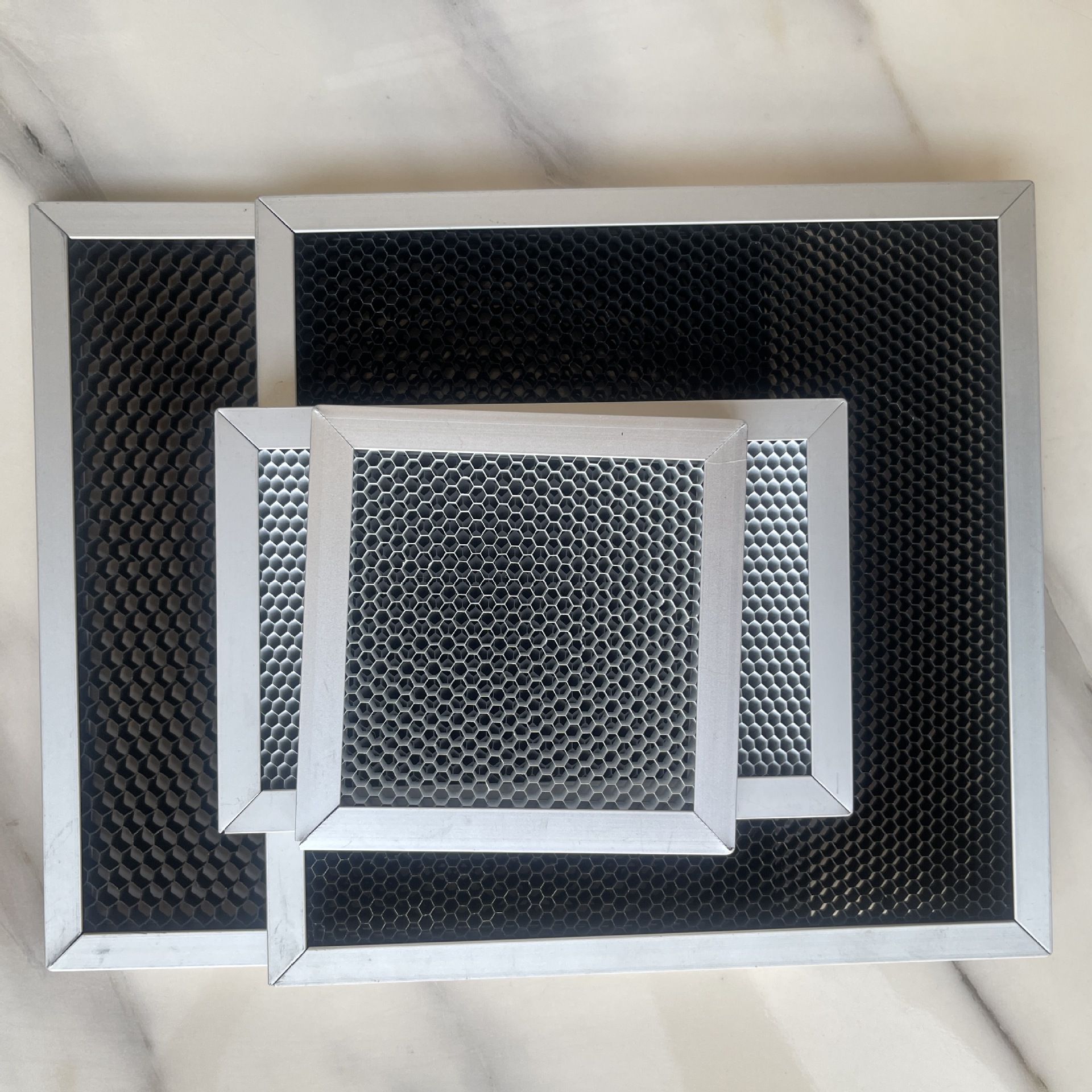 直供UV光解二氧化钛光催化板蜂窝板式光触媒铝基过滤网 厂家直销