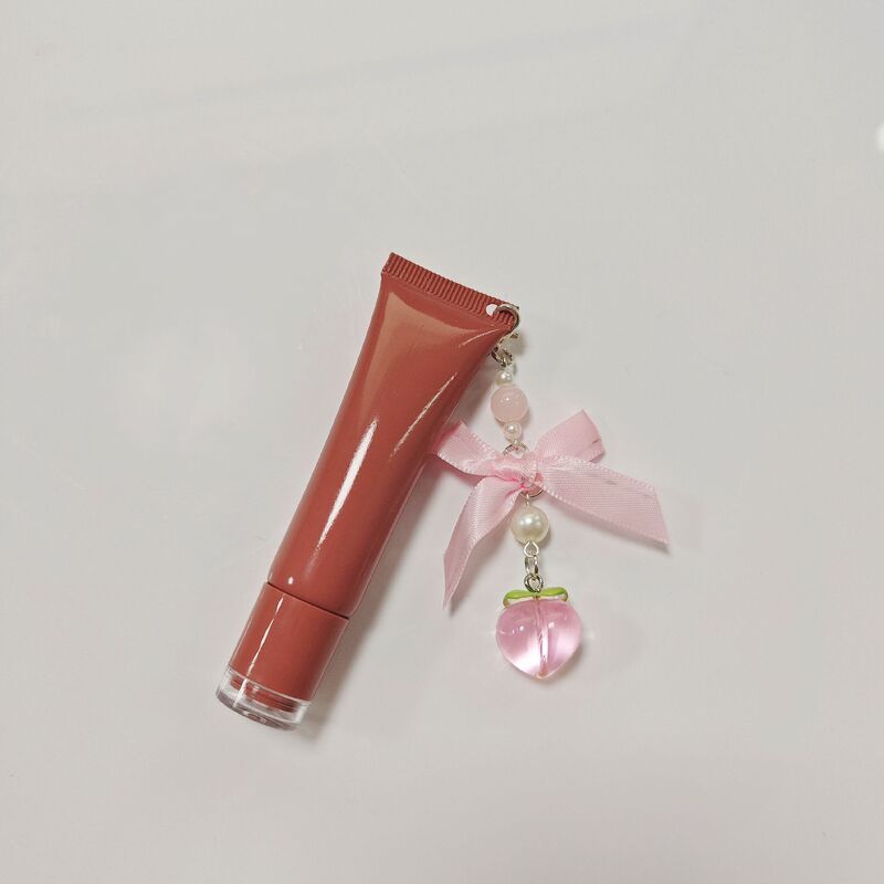 リップグロス用チューブ 8ml/15ml ピンク色 在庫あり 穴あき チェーン付き ペンダント付き 化粧品容器 アイクリームサンプル|undefined