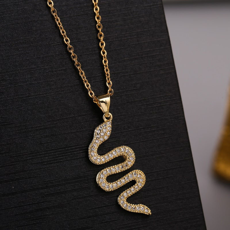 Fashion Long Copper Inlaid Zirconium Zodiac Snake Necklace display picture 3