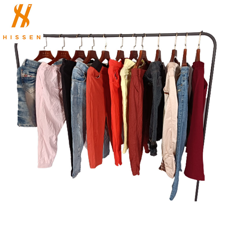 旧衣服工厂二手五分裤used ladies pants跨境批发出口印度尼西亚