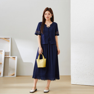 Caiduobao Plus Size Women's Clothing Fat Mm2025 Summer New Heavy-Duty V Neck Embroidered Imitation Cotton Suit Exa5592