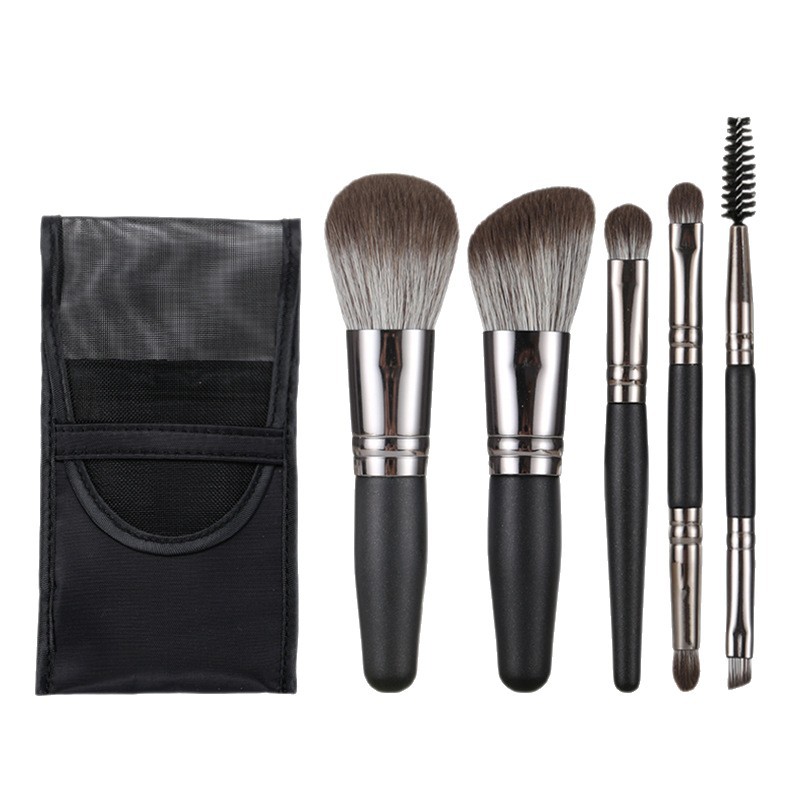 Un juego de pinceles de maquillaje Mini cepillo de rubor portátil, cepillo de labios, cepillo de sombra de ojos, juego de pinceles de maquillaje Cangzhou, herramientas de belleza