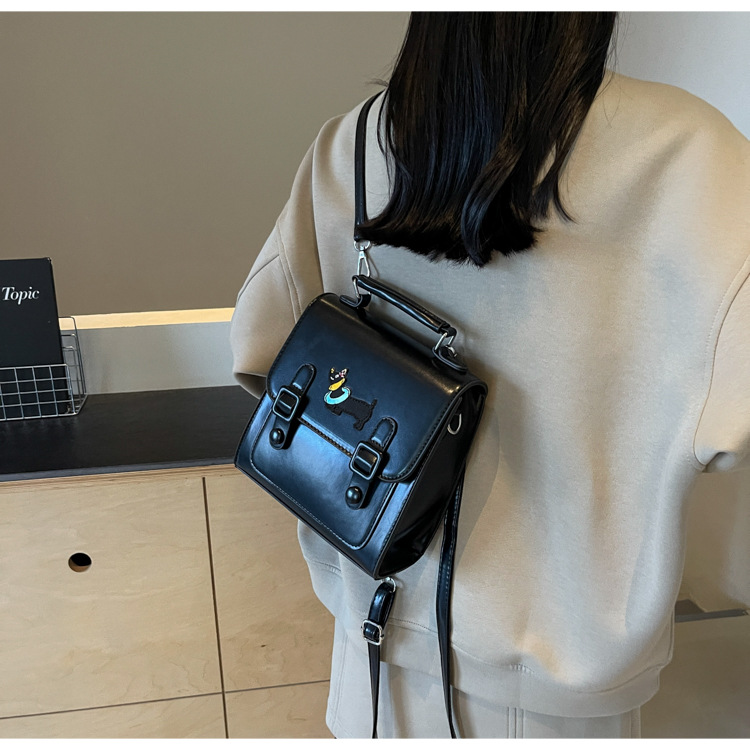 French contrasting color backpack Cambridge autumn/winter 2024 new trendy women's bag single shoulder crossbody handbag_voghion.com