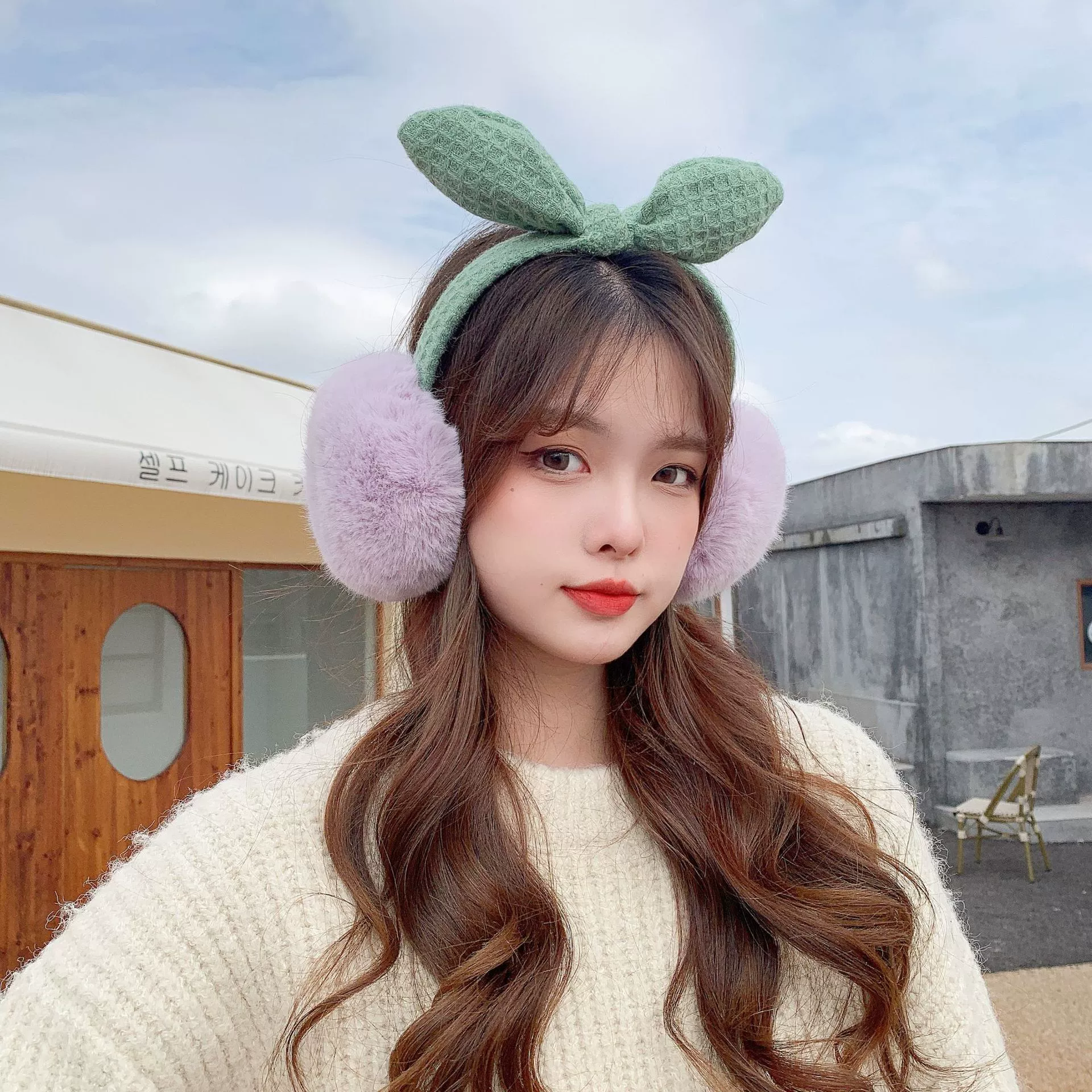 Keep warm earmuffs, earrings, headphones with bow, ear protection, floral print