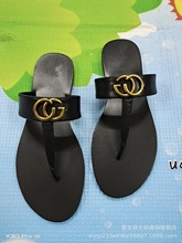 2025新款春夏休闲时尚流行元素平底夹脚CG人字夹脚拖鞋
