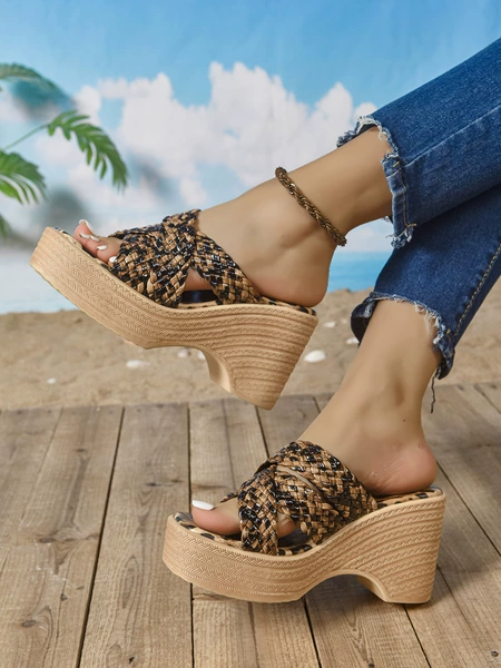 Leopard crossed