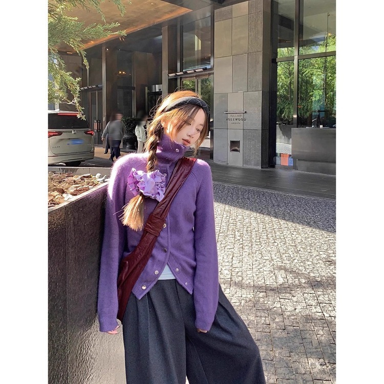 外贸原单高级感高领红色毛衣外套女秋冬慵懒风软糯宽松针织开衫|undefined