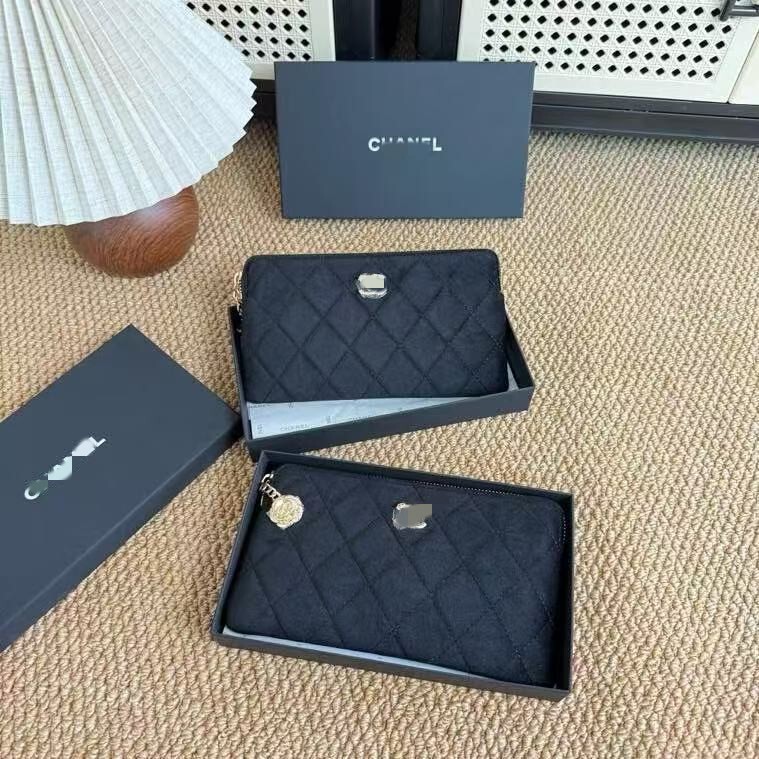 Fragrant Birthday Gift Camellia Pendant Black Velvet Clutch Quilted Cosmetics Bag Long Wallet with Gift Box
