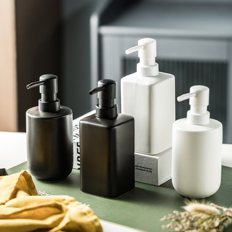 Casual Ceramic Dispensing Bottle Hand Soap Shower Gel Shampoo Bathroom Bathroom Supplies Lotion Press Bottle Ornaments Casual Ceramic Dispensing Bottle Hand Soap Shower Gel Shampoo Bathroom Bathroom Supplies Lotion Press Bottle Ornaments