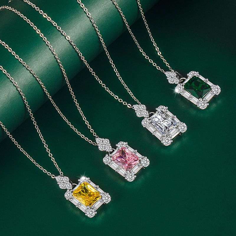 Fashion Square Copper Plating Inlay Zircon Pendant Necklace 1 Piece