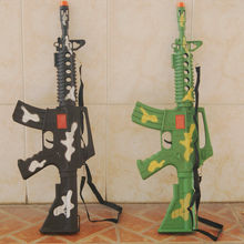 男孩玩具军事迷彩火石枪53CM惯性振动火石枪儿童模型玩具打响枪