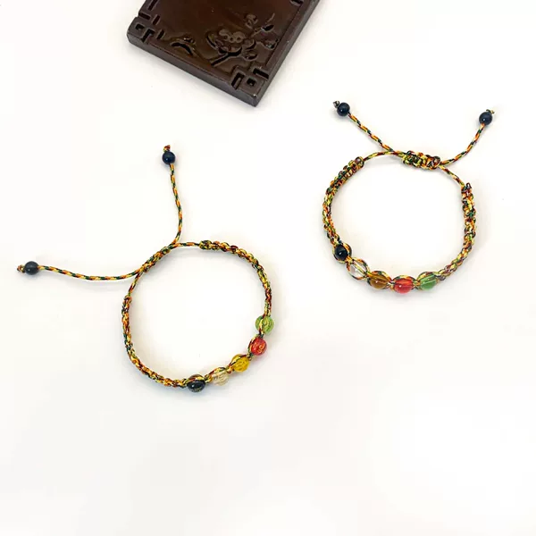 Hand-woven five-line beads hand rope gold thread red rope colorful artificial crystal five-line Lucky Diamond Knot red rope