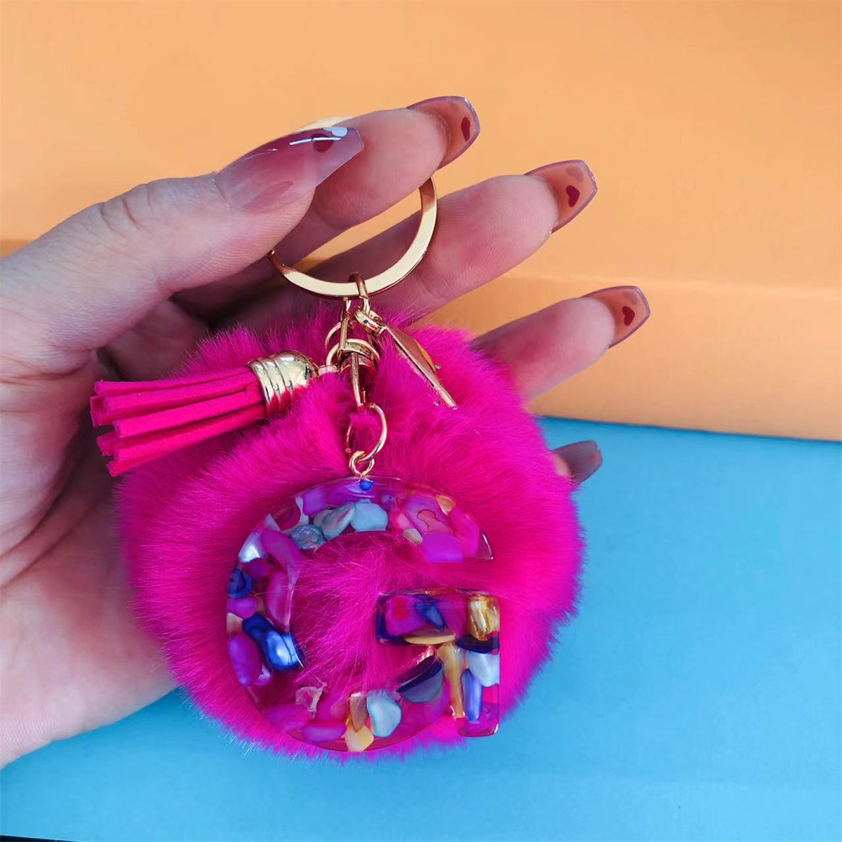 32g Weight Bag Pendant, Keychain Classification 1 Piece Quantity Holiday, Party Occasion Resin Material Letter, Hairball Pattern Unisex Gender Simple Style, Commute Style Simple Style Commute Letter Hairball Resin Unisex Bag Pendant Keychain 18