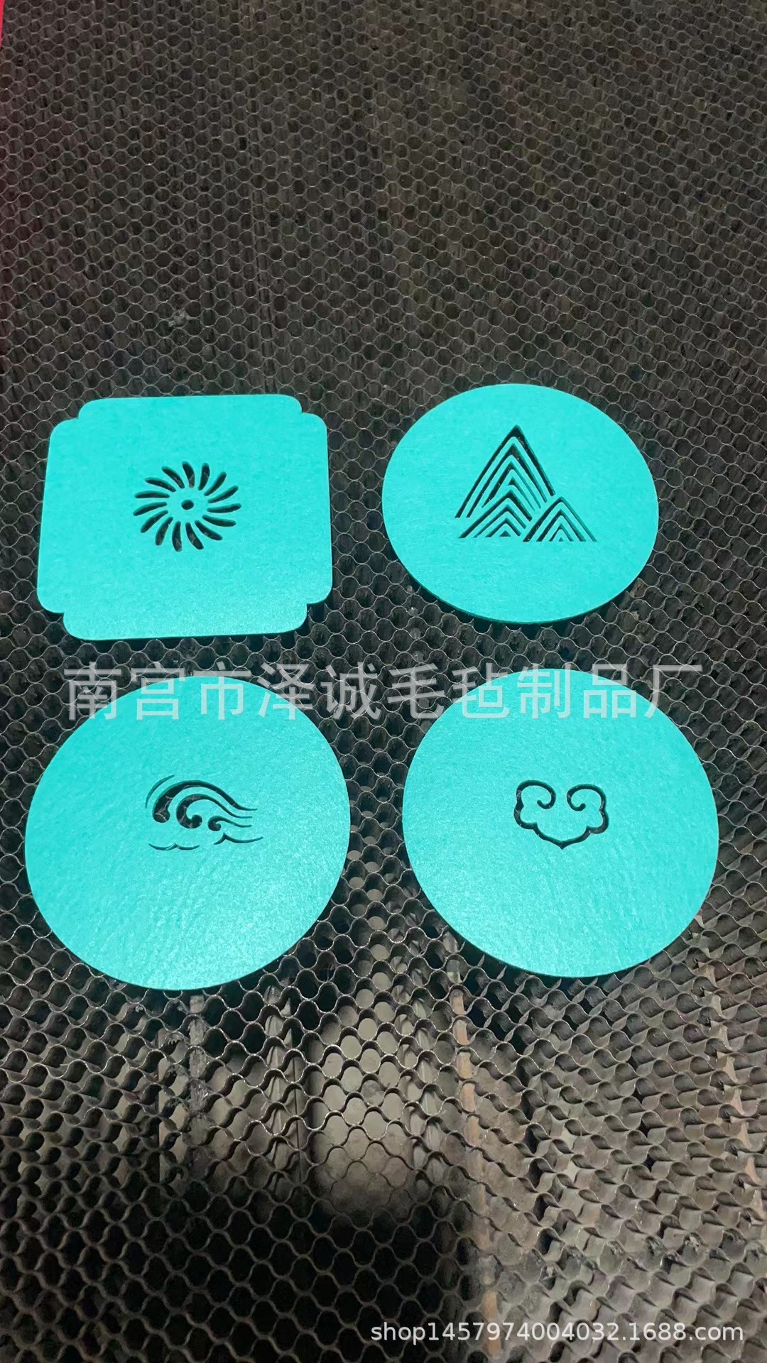 毛毡杯垫 吸水防滑隔热酒店专用杯垫餐垫 婚庆毛毡工艺品 厂家直