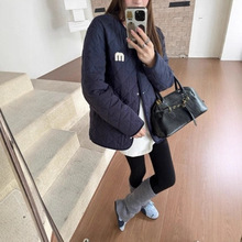 深圳南油高端女装明星同款 M 刺绣女款棉衣长袖菱格翻领棉服外套