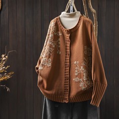 毛衣开衫外套女2025秋季新款棉线设计感文艺复古休闲连肩袖针织衫