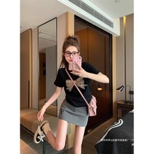 官图1*1螺纹210克短袖t恤2025女夏手工串珠修身正肩圆领纯色上衣