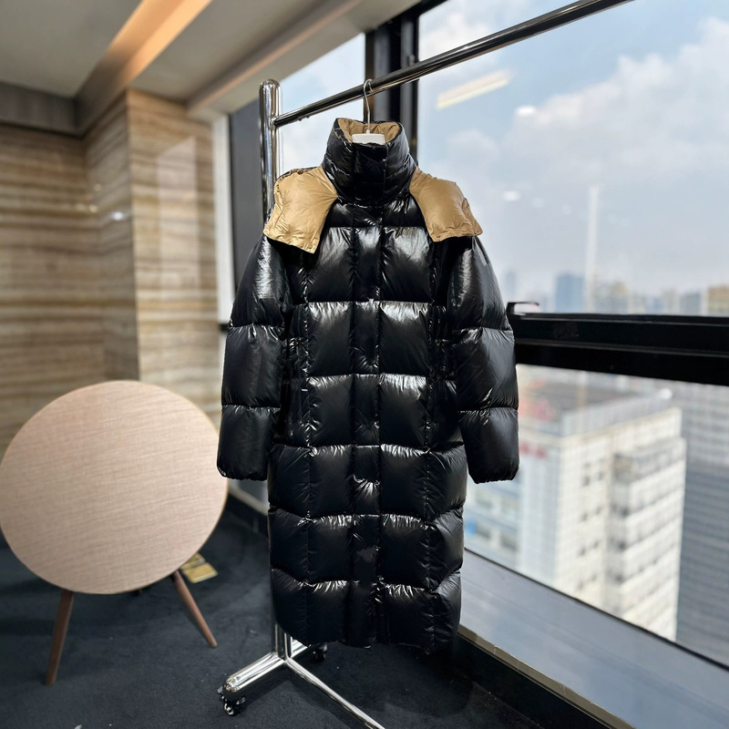 Goose down version 1:1 original label Moncler new women's black and gold long down jacket, cross-border Moncler down jacket