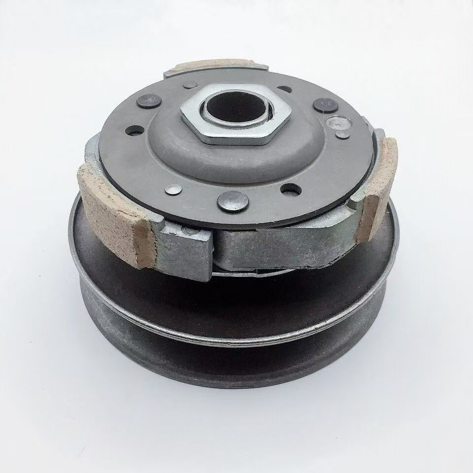 Scooter Motorcycle Guangyang Gy6125 Front and Rear Pulleys 150 Driven Pulley Clutch Assembly Drive Plate