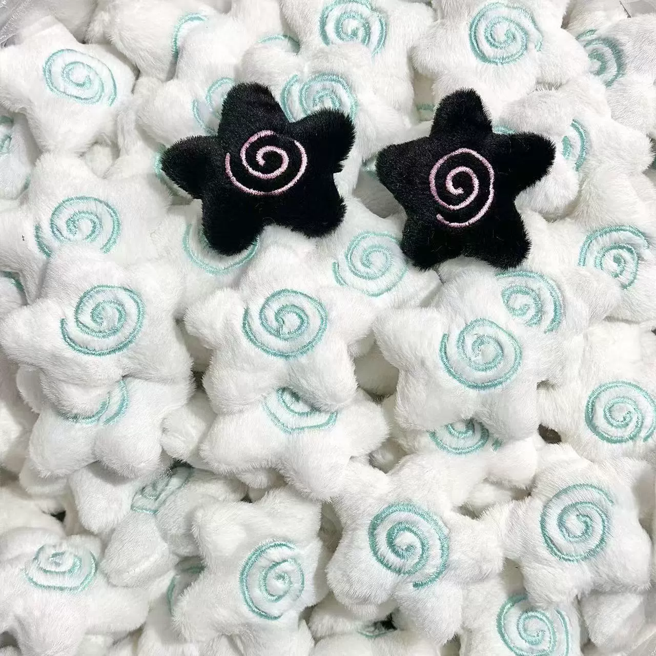 Черно-белая рыбная доска пятиконечная звезда DIY куклы животных кепка кепка обувь носки аксессуары мультфильм чулок мобильный телефон