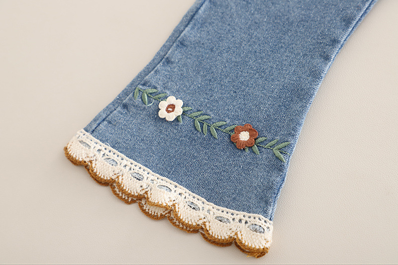 Set di tre pezzi con gilet e maglione per bambine 2025, nuovo abbigliamento per bambini alla moda per la primavera e l'autunno._voghion.com