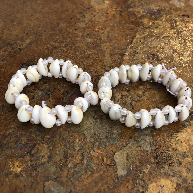Conchas naturales conchas pulseras collares diy fresco versátil joyería correa de mano tienda artesanía característica fuente