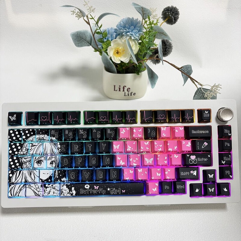 Anime Heart Girl Keycaps Pbt Original Five-Sided Sublimation Side-Engraved Translucent Custom Keyboard Caps Ev63/87 Anime Heart Girl Keycaps Pbt Original Five-Sided Sublimation Side-Engraved Translucent Custom Keyboard Caps Ev63/87