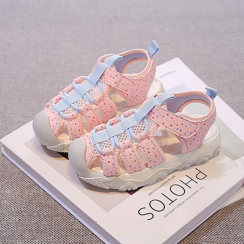 Niñas sandalias de verano 2026 nuevos zapatos de moda para niños, zapatos casuales ondulados, zapatos de deporte transpirables