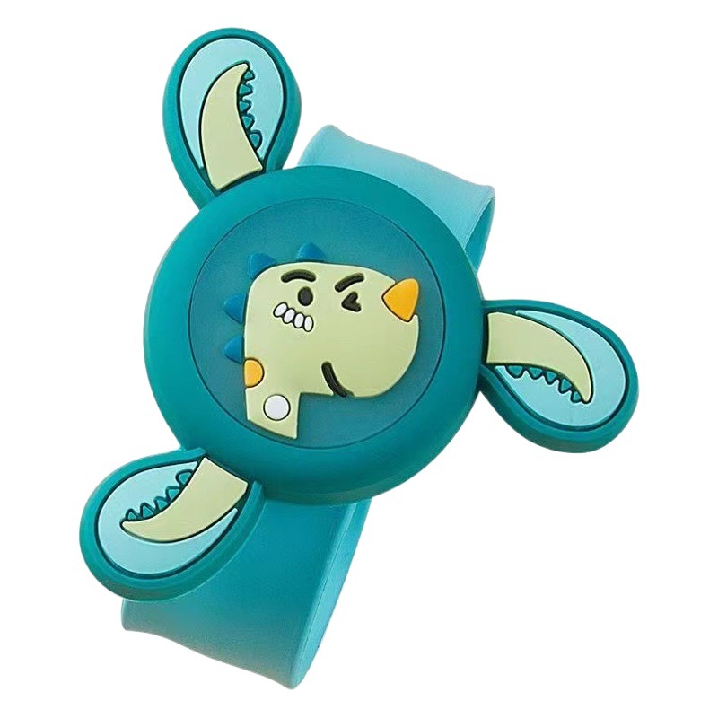 Pulsera de giroscopio de dibujos animados Venta caliente de verano brillante Reloj giratorio de dibujos animados para niños puestos de mercado nocturno Plaza Venta caliente