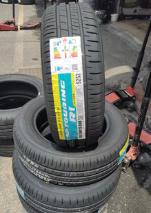 ������ 195/60R15 88H R1���y݆̥