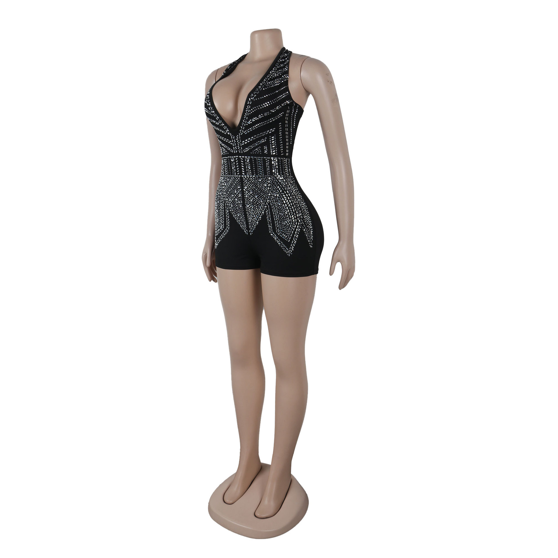 Combinaison short dos nu à bretelles et col licou pour femme avec diamants profonds_voghion.com