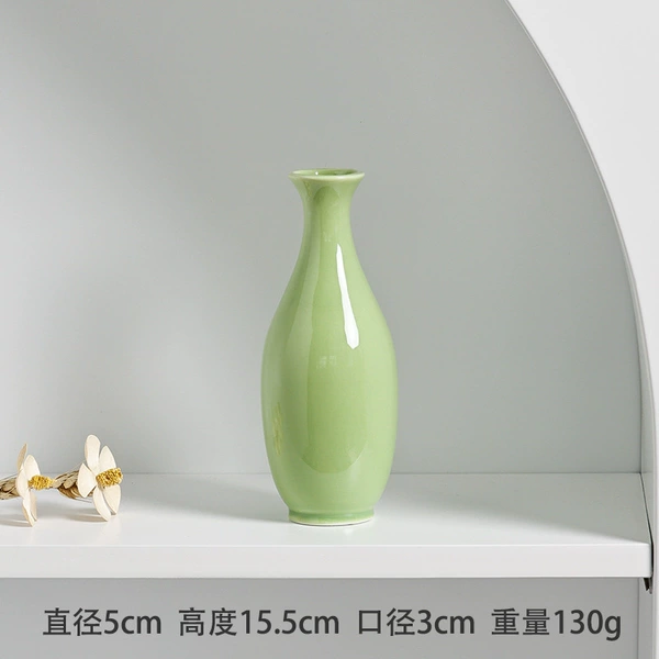 Straight bottle green