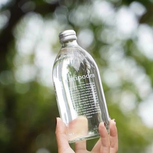 Creative Beverage Bottle Crystal White Mineral Water Glass Bottle Cold Brew Coffee Juice Sealed Bottle Soda Water Beverage Bottle