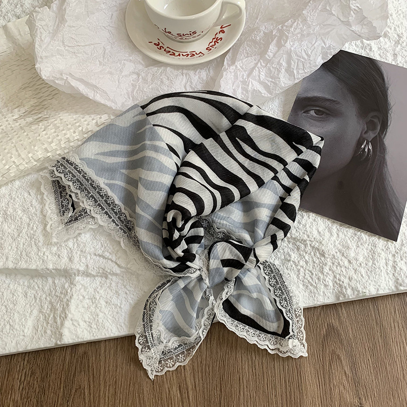 Patrón de cebra blanco y negro