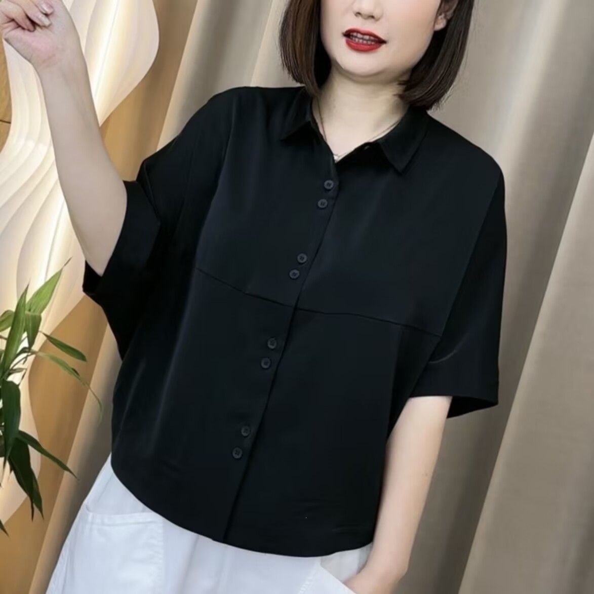 Thin summer shirt for leisure