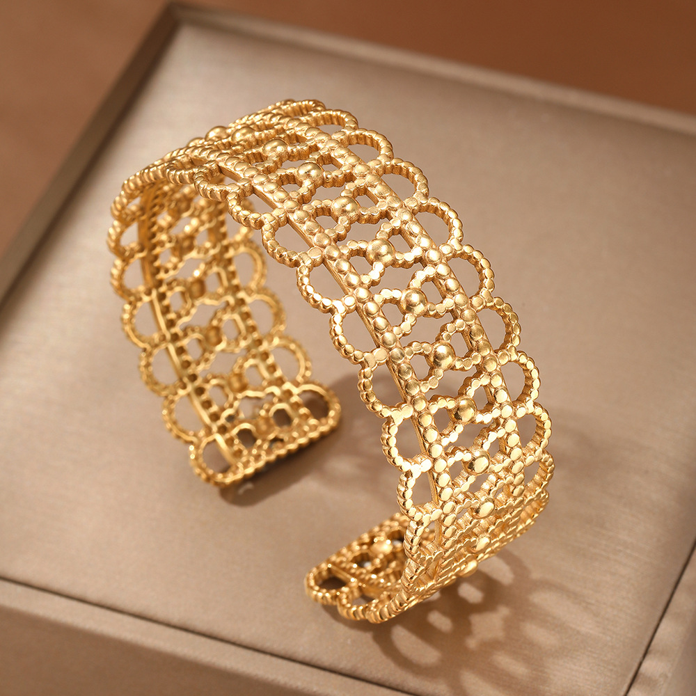 Dames armband van titanium staal in vintage kantstijl_voghion.com