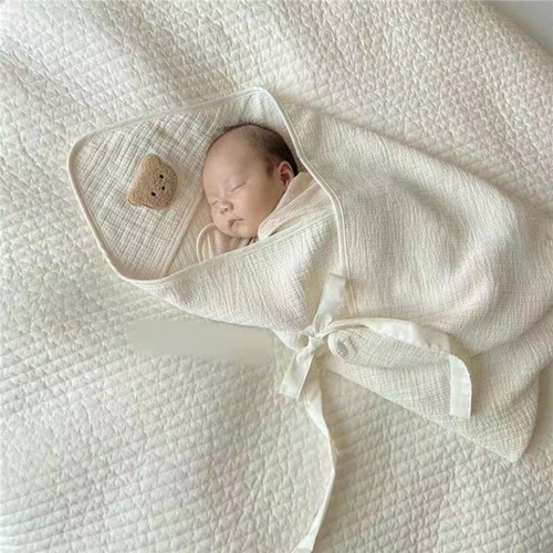 Embroidered bear newborn baby quilt spring, autumn and summer thin delivery room pure cotton wrap baby newborn supplies
