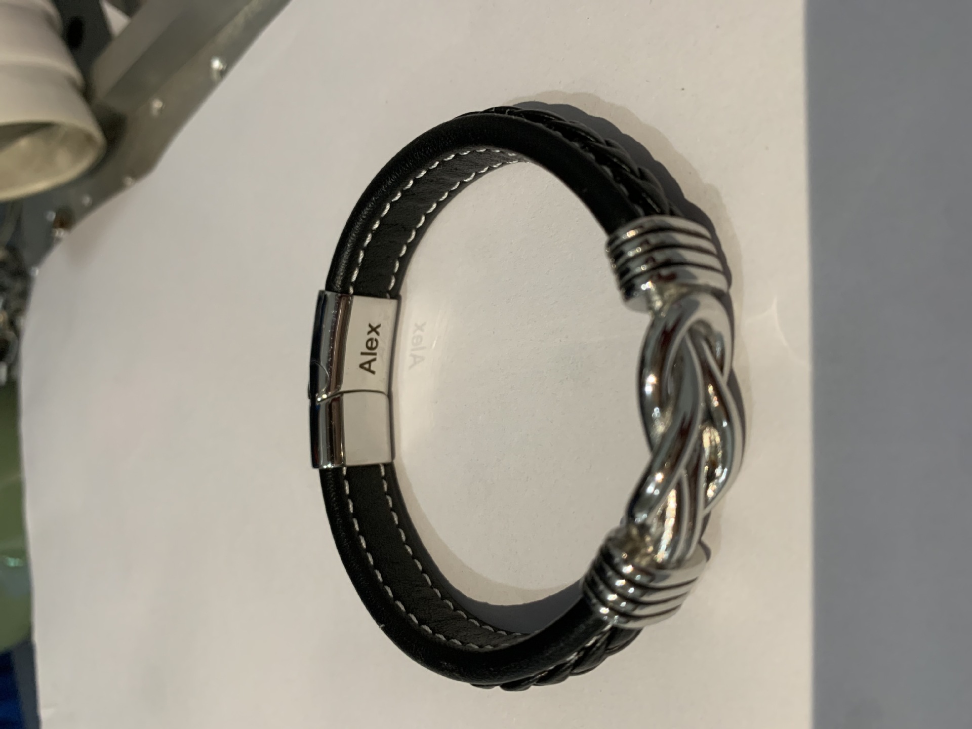 Stainless steel black leather steel color 23cm custom