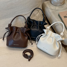 �n��r�г��KˮͰ���W�t���e�ɐ�����б��С�����ܛƤ��ɫ�μ��