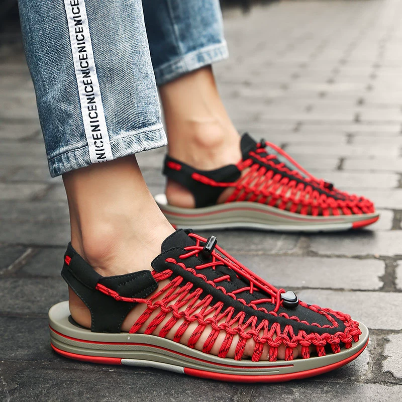 2023 Новая повседневная мужская обувь, весенне-летние плетеные сандалии, модная трендовая пляжная обувь без шнуровки, ленивая обувь без шнуровки