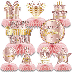 ピンクの誕生日パーティーは女の子の誕生日を飾ります。
