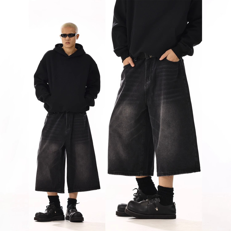 American Retro Black Denim Cropped Pants for Men and Women Summer New Street Loose Couple Straight Denim Shorts