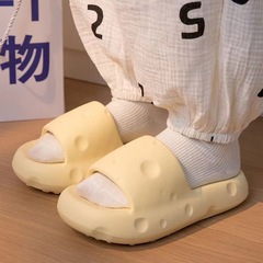 Non-slip slippers for women, summer outdoor wear indoor home use bathing bathroom PVC flip-flops ladies summer style 