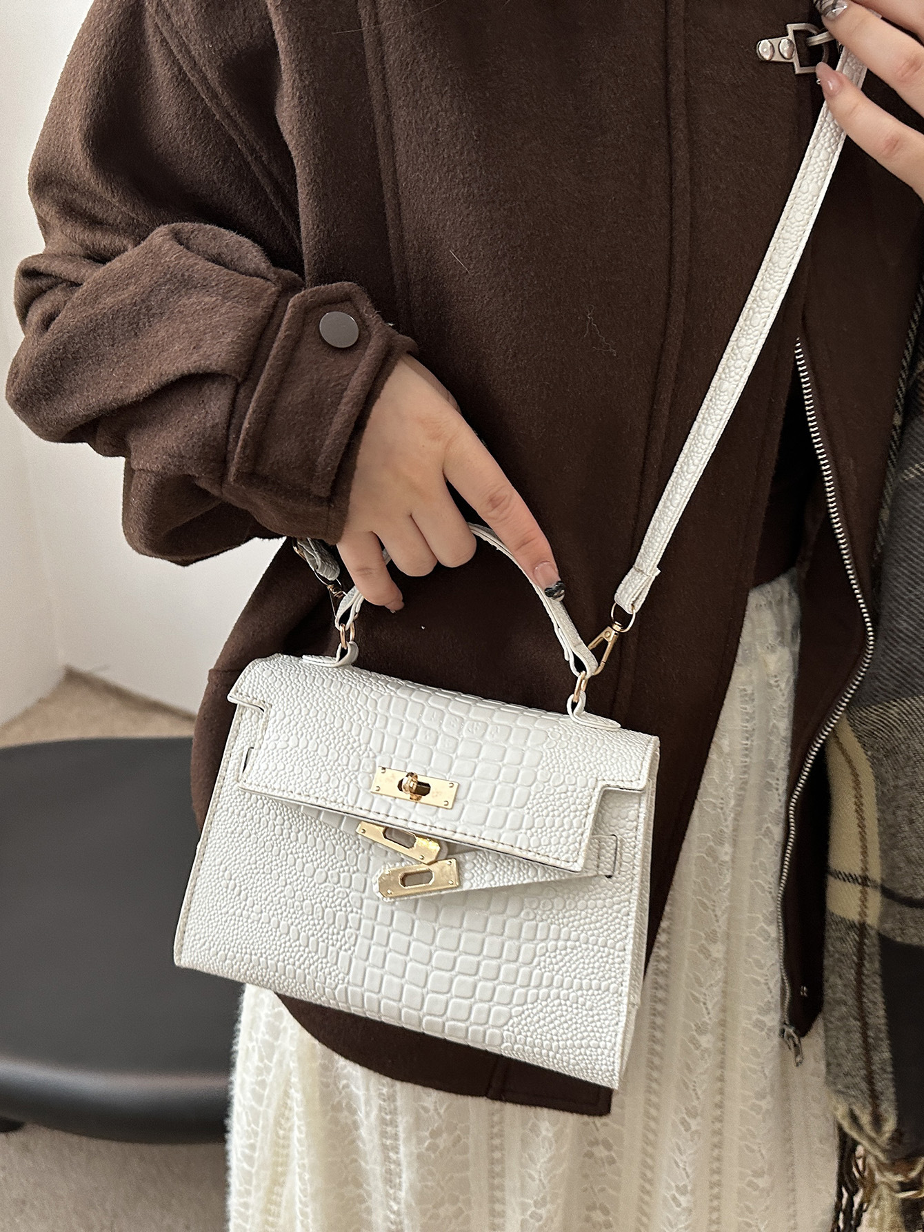 Bolso de mano blanco 2025, nuevo bolso de moda de otoño y invierno, bolso de tela, bolso de mochila, bolso de cocodrilo, bolso de Kelly
