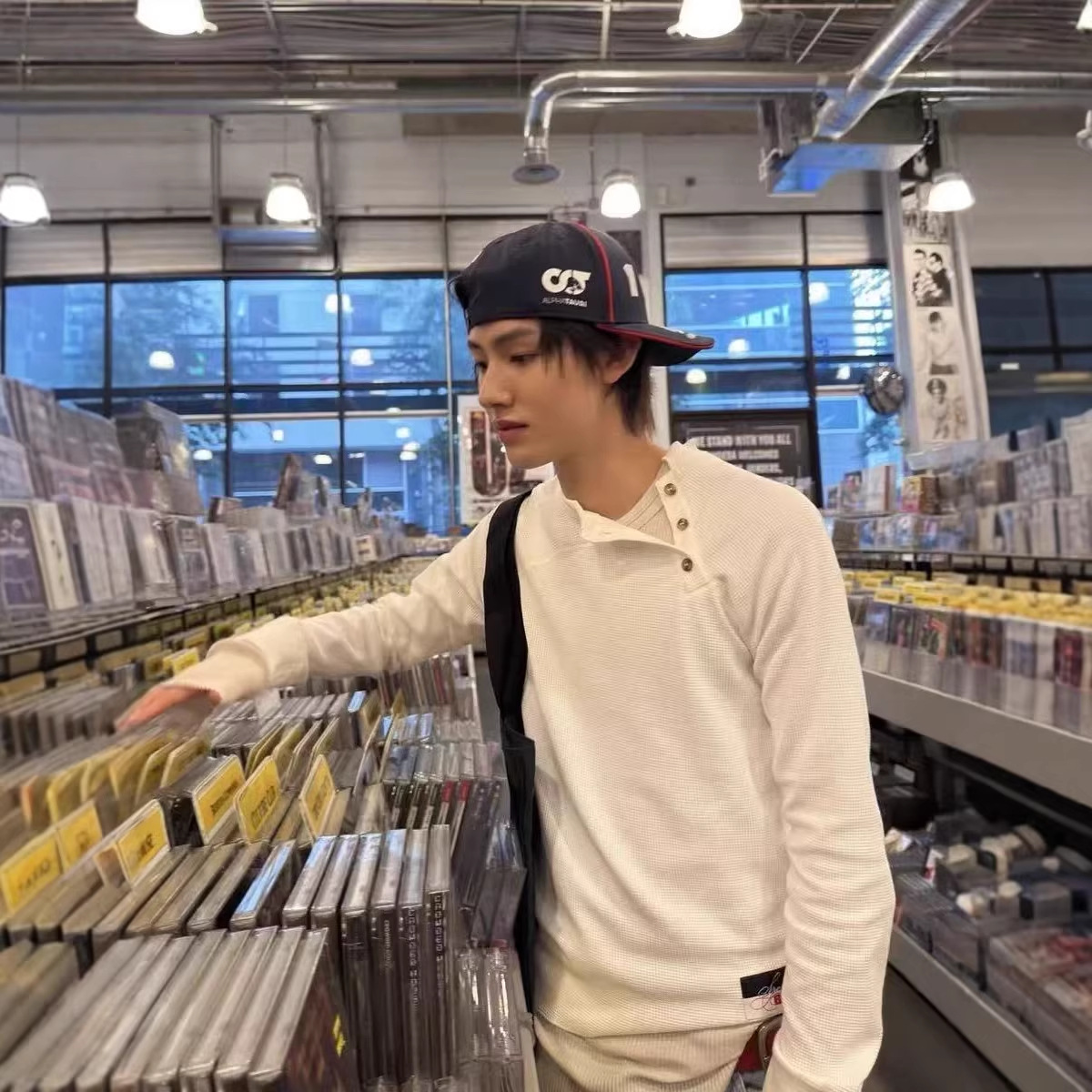 春秋季新款百搭休闲通勤长袖美式斜领华夫格针织慵懒打底上衣男女